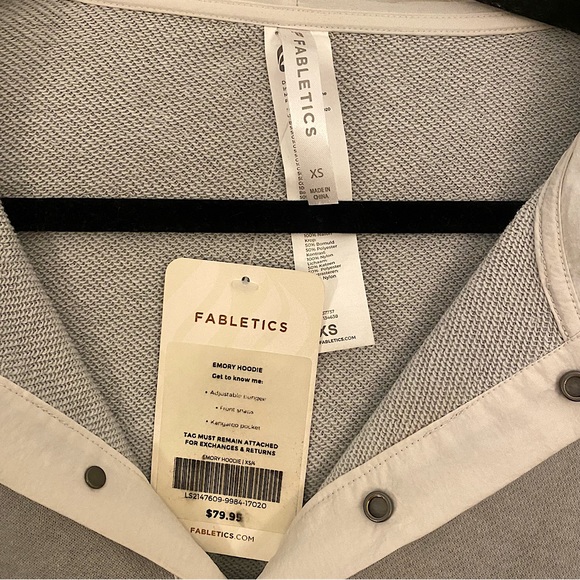 Fabletics grey pullover. Never worn. New with tags - Picture 3 of 5